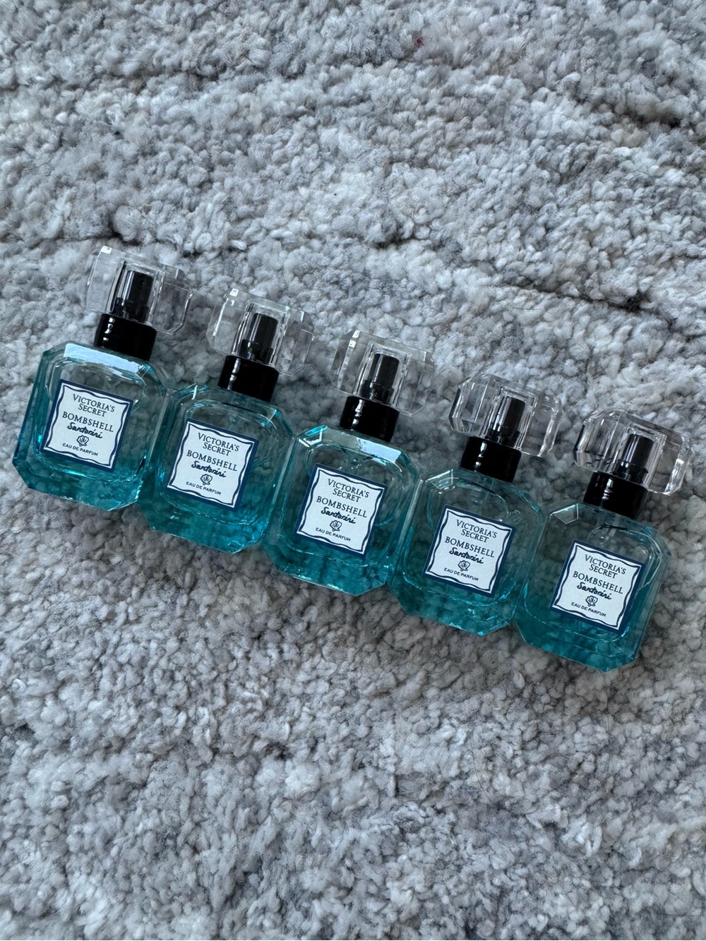 Victoria Secret- bombshell Santorini mini fragrances